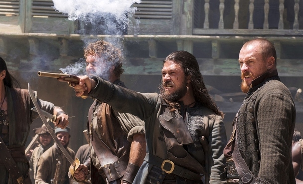 Black Sails: Plnohodnotný trailer a plakát na 4. řadu | Fandíme serialům