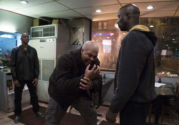 Luke Cage:  Celý seriál je venku | Fandíme serialům