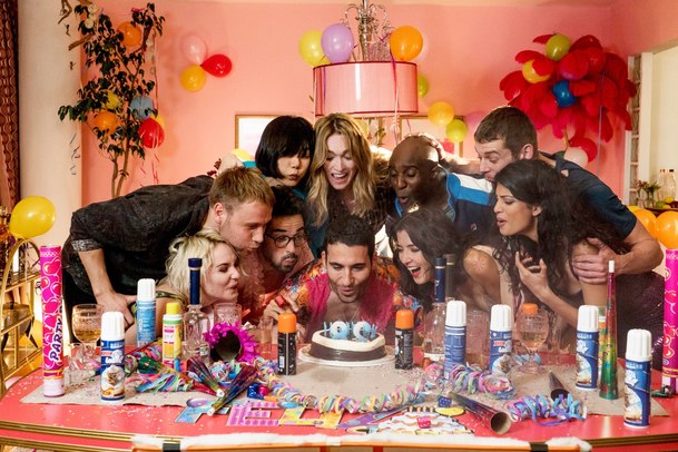 Sense8: Čekání na druhou řadu krátí vánoční speciál | Fandíme serialům