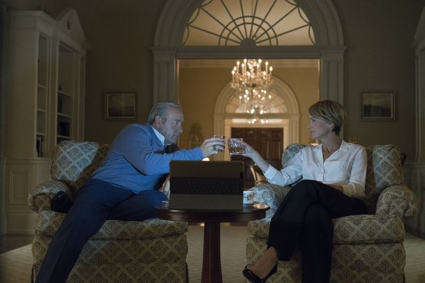 House of Cards: Netflix zveřejnil 5. řadu | Fandíme serialům