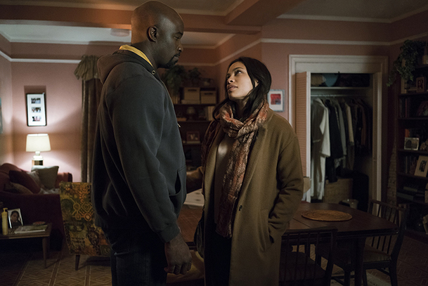 The Defenders: Nová porce plakátů a fotek | Fandíme serialům