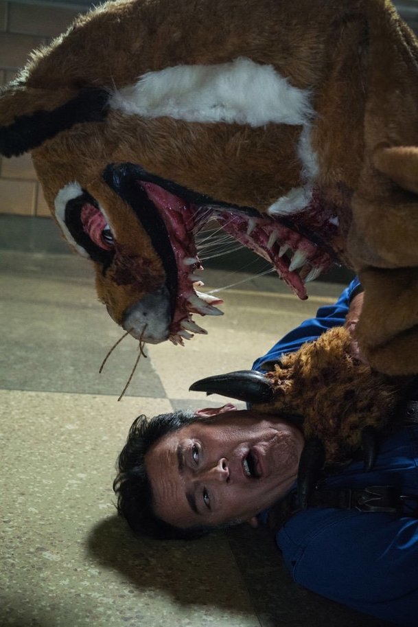 Ash vs Evil Dead: První ukázka na třetí řadu je tady | Fandíme serialům