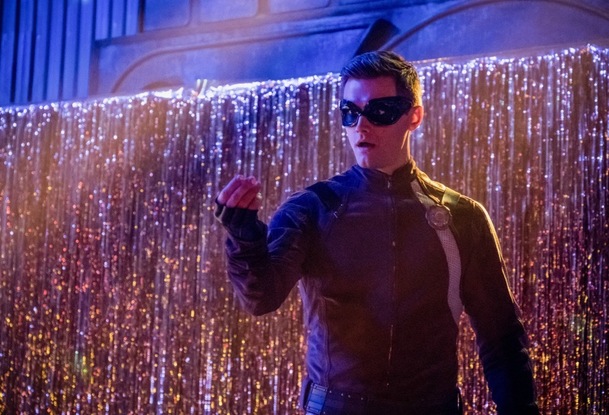 The Flash: 11. epizodu táhne k zemi dvojice magorů | Fandíme serialům