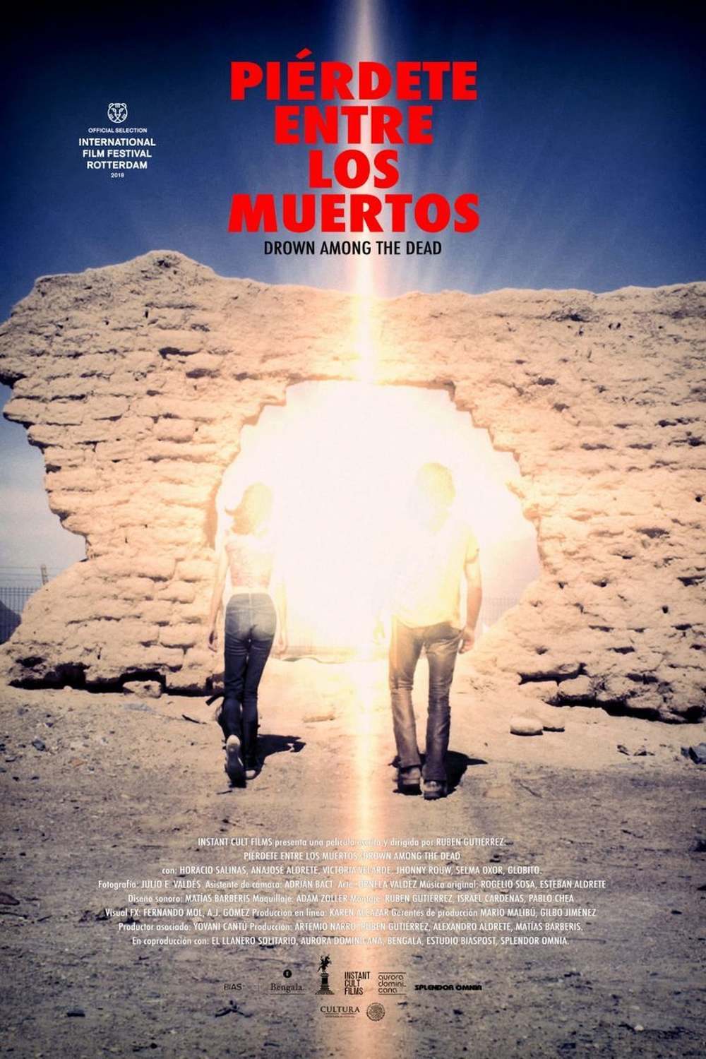 Piérdete entre los muertos | Fandíme filmu