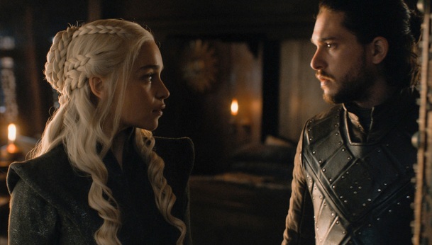 Hra o trůny: Stahují se nad Jonem a Daenerys mračna? | Fandíme serialům