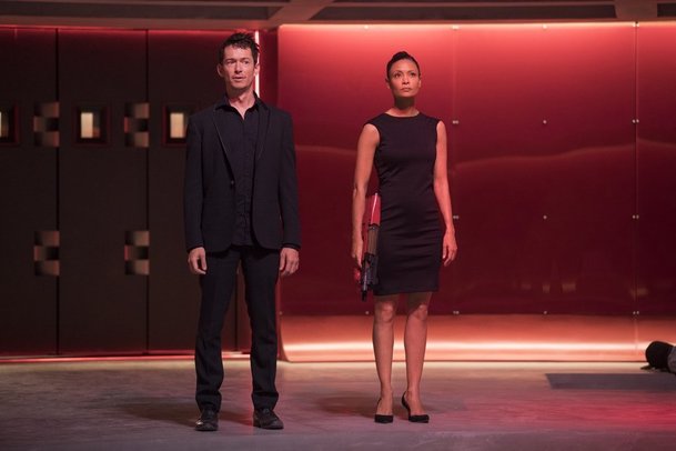 Westworld: Nové záběry a promo fotky z druhé série | Fandíme serialům