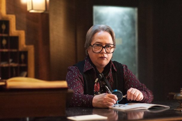 American Horror Story: Kdo ztvární hlavní postavy v 8. sérii? | Fandíme serialům