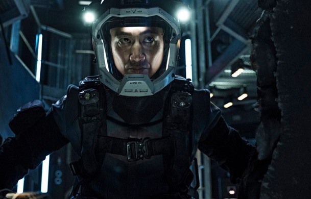 The Expanse 3 servíruje sedmnáct nových fotek | Fandíme serialům