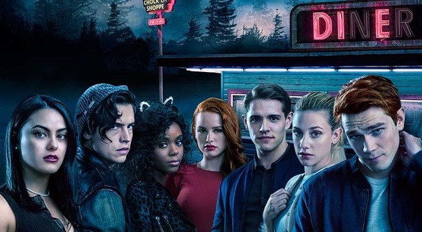 Recenze: Jak si vedla 2. série Riverdale? | Fandíme serialům