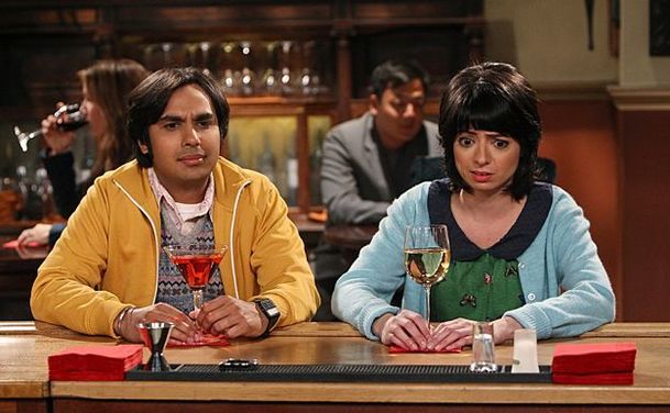 Teorie velkého třesku: Jak vidí Kunal Nayyar Rajeshovu samotu? | Fandíme serialům