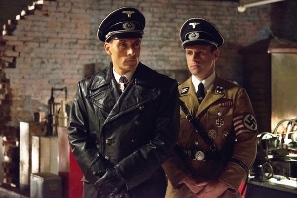 The Man in the High Castle: Amazon oznámil konec teaserem na 4. sérii | Fandíme serialům