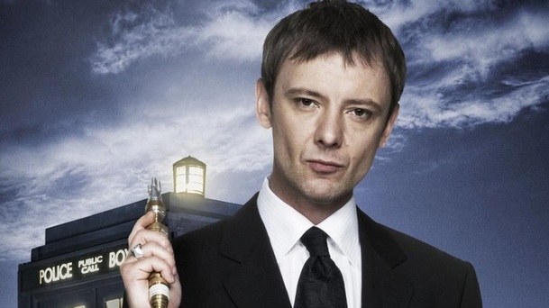 Doctor Who: John Simm by si rád zahrál s Jodie Whittaker | Fandíme serialům