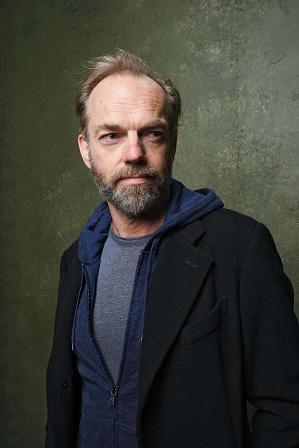 Pán prstenů: Představí se Hugo Weaving znovu jako Elrond? | Fandíme serialům