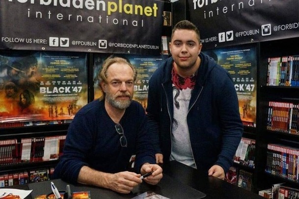 Pán prstenů: Představí se Hugo Weaving znovu jako Elrond? | Fandíme serialům