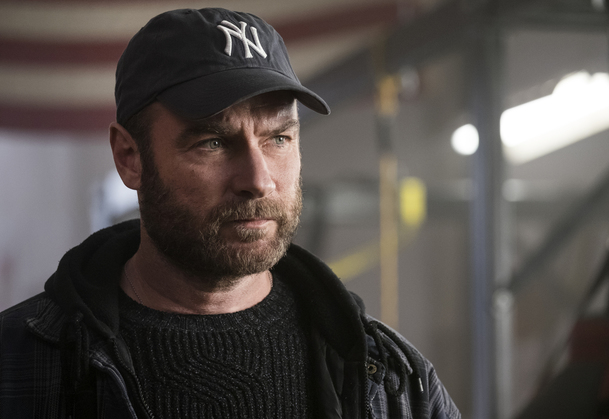 Ray Donovan: Tvůrci se zrušením série nepočítali, prozradili, co měli pro fanoušky do budoucna připraveno | Fandíme serialům