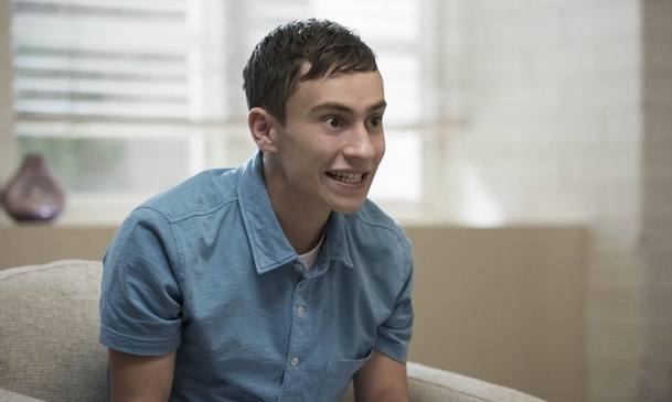 Atypical: Seriál obnoven pro 3. sérii | Fandíme serialům