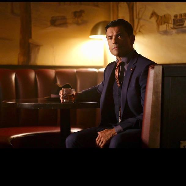 Riverdale: Hiram Lodge má milenku | Fandíme serialům