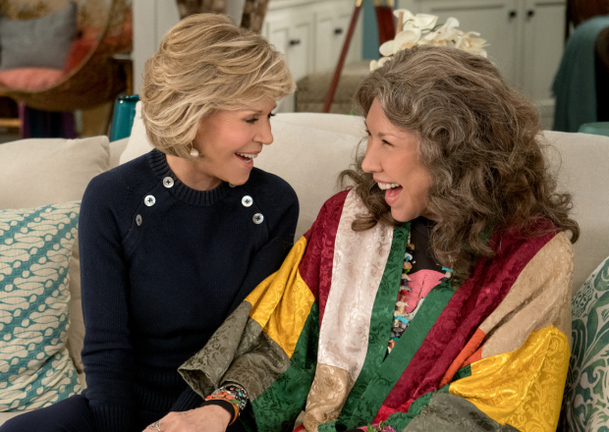 Grace a Frankie: Netflix rozhodl o osudu 6. řady | Fandíme serialům