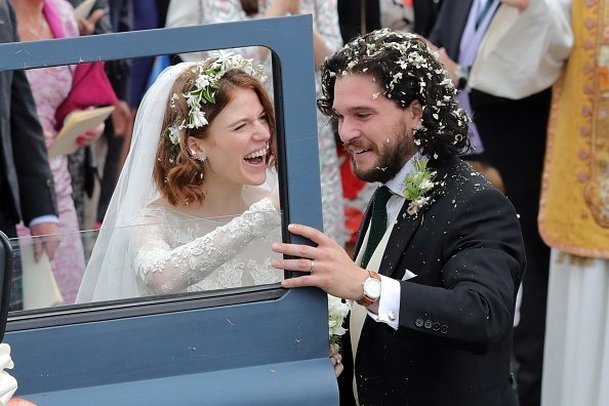 Hra o trůny: Kit Harington vyzradil konec Rose Leslie, jak reagovala? | Fandíme serialům