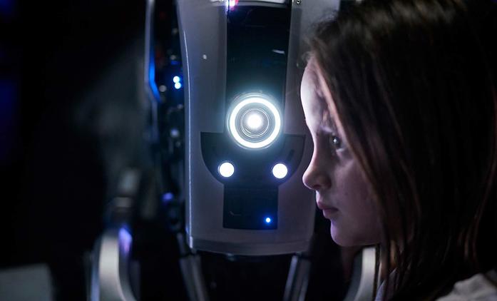 I Am Mother: Spása lidstva je opředená robotickými lžemi | Fandíme filmu