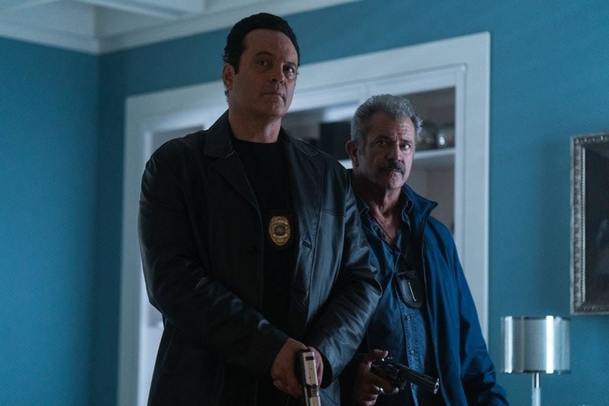 Dragged Across Concrete: Gibson a Vaughn jsou prohnilí poldové | Fandíme filmu