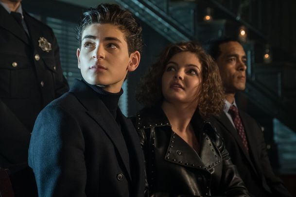 Gotham: Minirecenze 9. epizody 5. série | Fandíme serialům