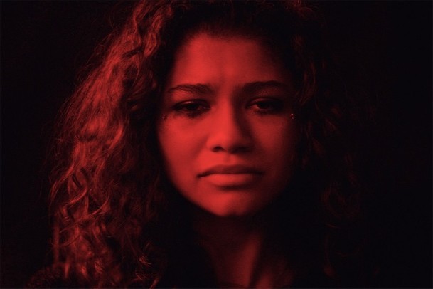 Euphoria: Zendaya ze Spider-Mana v traileru na seriál o dospívání plném traumat a drog | Fandíme serialům