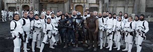 The Mandalorian: Nové detaily o postavách a příběhu a sada nových fotek | Fandíme serialům