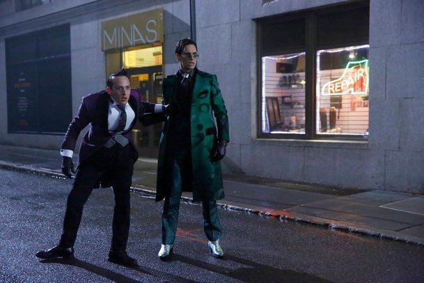 Gotham: Plnohodnotný trailer k poslední epizodě | Fandíme serialům