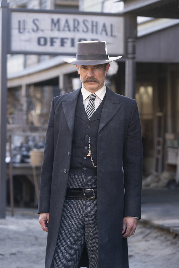 Deadwood: Skvěle hodnocený westernový seriál zakončil celovečerní film. Koukněte na trailer | Fandíme filmu