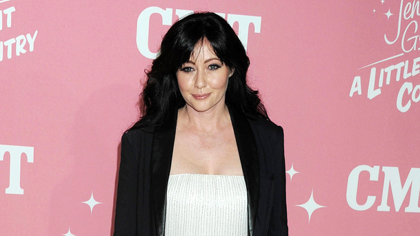 Shannen Doherty, herečka z Beverly Hills a Čarodějek, opět bojuje s rakovinou | Fandíme serialům