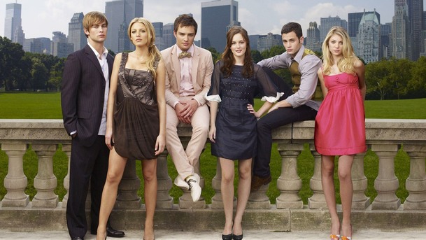 Gossip Girl: Návrat populárního guilty pleasure je oficiálně na cestě | Fandíme serialům