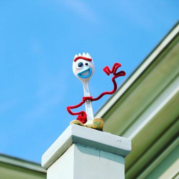 Forky Asks a Question: Spin-off Toy Story 4 s Vidlíkem v čele se představuje | Fandíme serialům