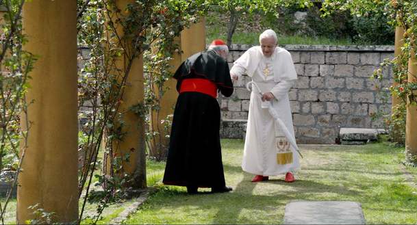 The Two Popes: Nový papežský film zkusí zaujmout bez svlékání do plavek | Fandíme filmu