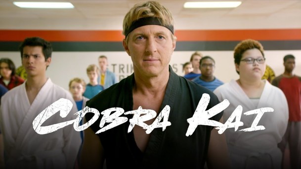 Sledujte zdarma seriál Cobra Kai, pokračování Karate Kid | Fandíme serialům