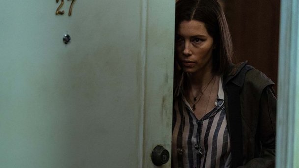 Limetown: Jessica Biel odhaluje mysteriózní zmizení 300 lidí v prvním traileru | Fandíme serialům