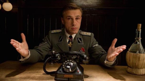 Christoph Waltz bude jen tak z plezíru lovit Liama Hesmwortha | Fandíme serialům