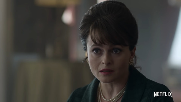 The Crown 3: Plnohodnotný trailer se soustředí na Olivii Colman a Helen Bonham Carter | Fandíme serialům