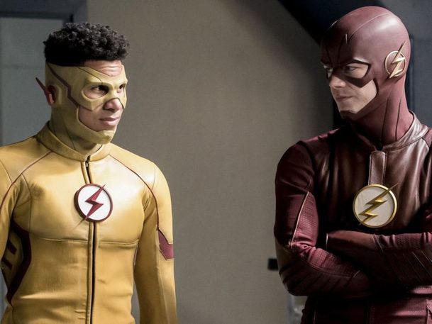 The Flash, Supergirl, Riverdale a další desítka seriálů The CW dostanou novou řadu | Fandíme serialům