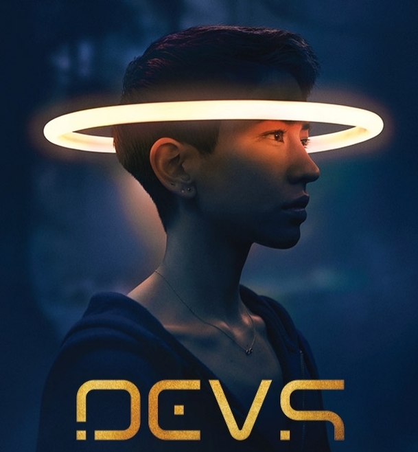 Devs: První trailer a datum premiéry sci-fi seriálu od režiséra Ex Machiny | Fandíme serialům