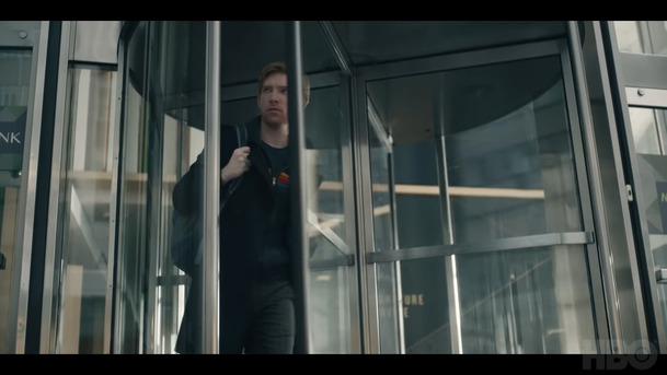 Run: Domhnall Gleeson a Merritt Wever se vydávají na útěk v první upoutávce | Fandíme serialům