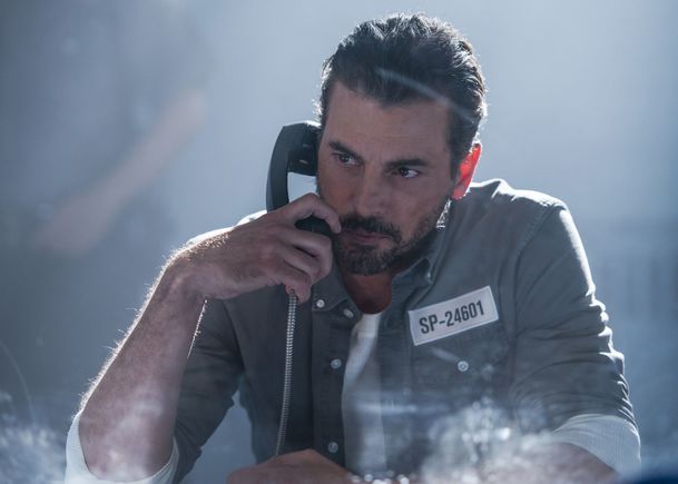 Skeet Ulrich opouští Riverdale, seriál už ho nudil | Fandíme serialům