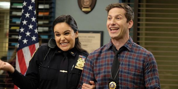 Brooklyn 99: Osmá řada sitcomu se bude kvůli současnému dění v USA zásadně měnit | Fandíme serialům