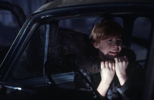 Harry Potter: Létající automobil Ford Anglia se měl v posledním díle vrátit | Fandíme filmu