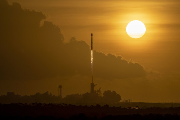 SpaceX: HBO připravuje minisérii o vesmírné společnosti Elona Muska | Fandíme serialům