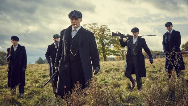 Peaky Blinders. Příběh gangu z Birminghamu po 6. sérii zakončí film | Fandíme serialům