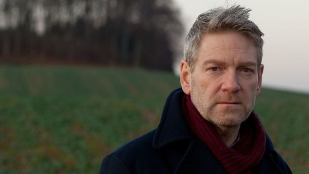 This Sceptred Isle: Kenneth Branagh si zahraje premiéra Borise Johnsona v minisérii o začátku pandemie | Fandíme serialům