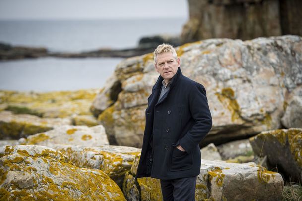 This Sceptred Isle: Kenneth Branagh si zahraje premiéra Borise Johnsona v minisérii o začátku pandemie | Fandíme serialům