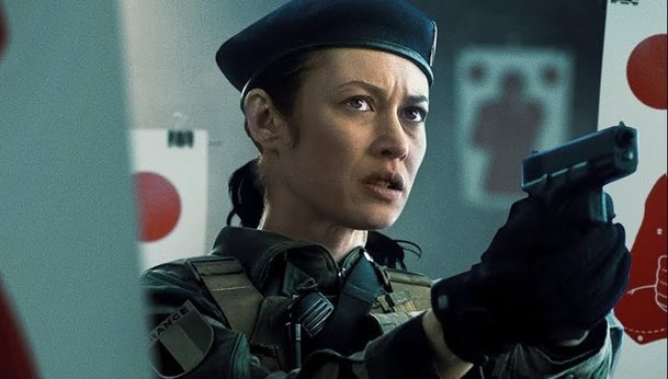 Sentinelle: Bývalá bondgirl Olga Kurylenko mstí bezpráví s bouchačkou v ruce | Fandíme filmu