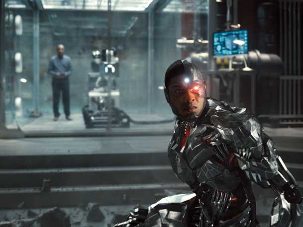 Cyborg: Ray Fisher stále udržuje naději, že se objeví v The Flashovi | Fandíme filmu